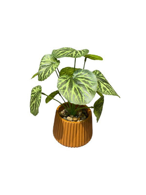 Open image in slideshow, Artificial Begonia in Terracotta Pot
